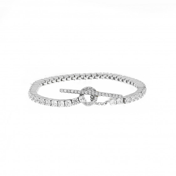 River Bracelet with its alluring toggle clasp sets with cubics zirconia.