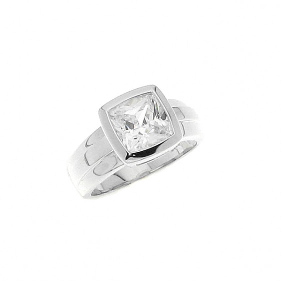 Elsa Lee Paris - Silver 925, rhodium coated, Ring with 1 cubic zirconia close set, square shaped. 