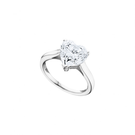 Heart Solitaire silver Ring by Elsa Lee Paris with its heart cut and claw set