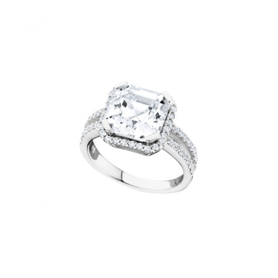 Bague Elsa Lee Paris, collection Tradition, en argent avec Zirconiums brillants dont un taille Princesse