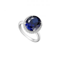 Oval cut sapphire blue ring in 925 silver traditional design by Elsa Lee Paris 