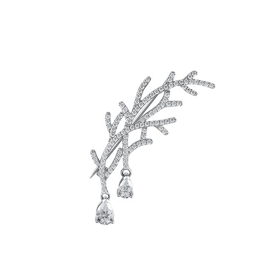 Elsa Lee Paris silver sterling brooch, rhodium coated, ice rime pattern with 106 cubics zirconia sets size 1,25mm, 1 cubic zirco