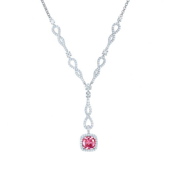 Collier Elsa Lee Paris en Argent 925, chaine avec motif entrelacé pavé d'oxydes de Zirconium blancs, pendant avec pierre rose et