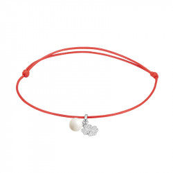 Bracelet cordon rouge perle blanche trèfle 4 feuille chance 
