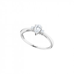 Elsa Lee Paris sterling silver ring, pear-shaped Cubic Zirconia centerpiece and two small ones around it