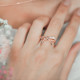 Bague noeud en argent rose gold , la collection Betty par Elsa Lee 