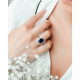 Bague bleu saphir taille pierre ovale en argent par Elsa Lee Paris design traditionnel par Elsa Lee Paris 