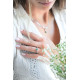 Bague V vert emeraude taille poire double rang en argent bague voeu