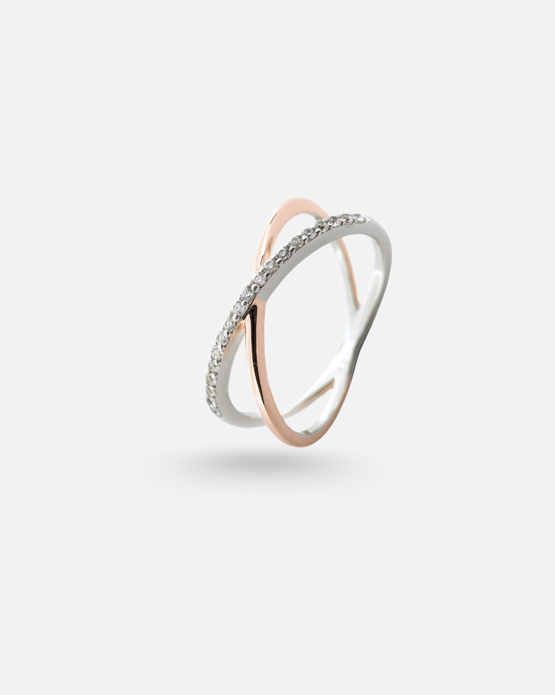 Bague Eden – Argent 925 & Or Rose | Motif Croisé 19 Zirconium