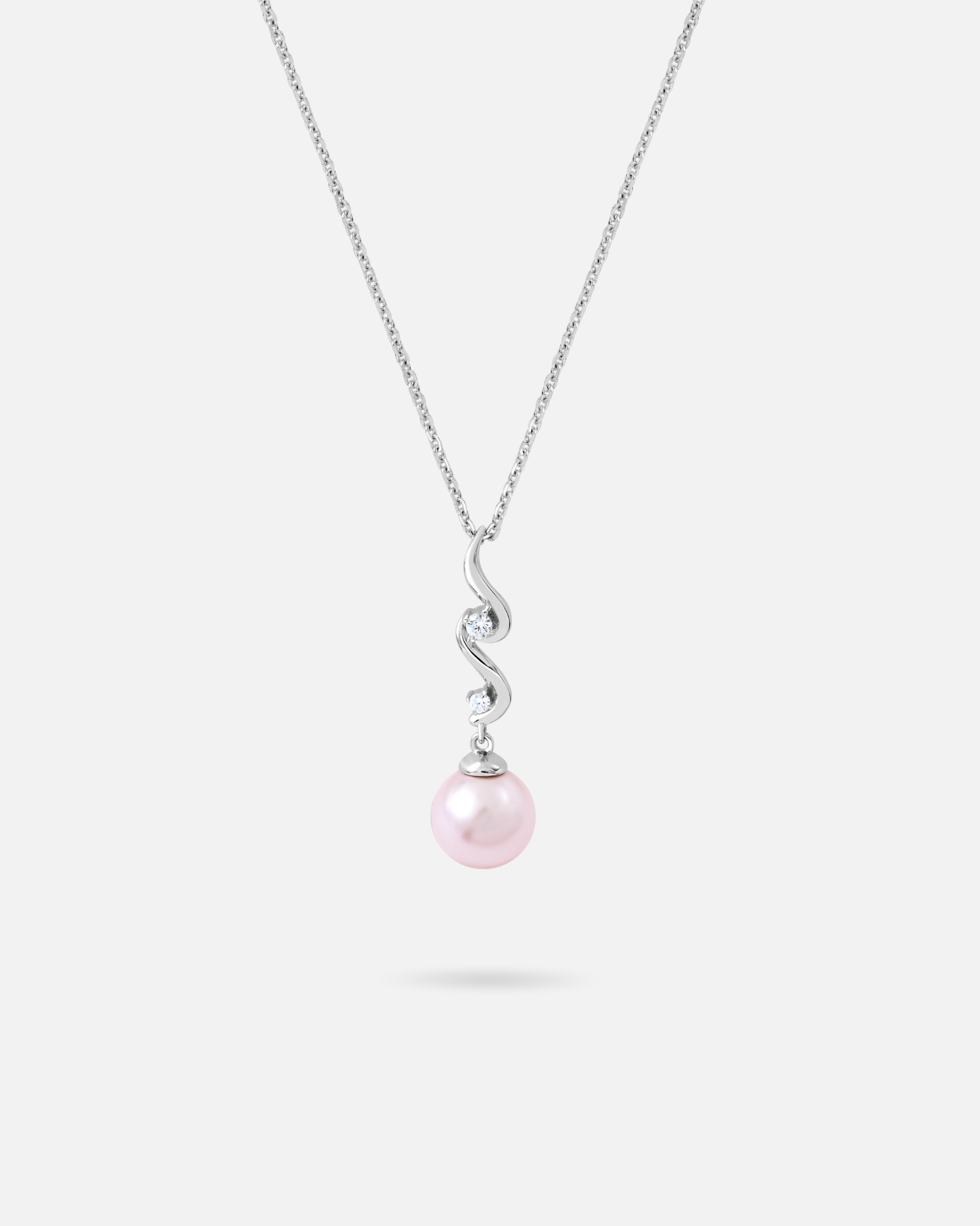 La Vie en Rose Necklace