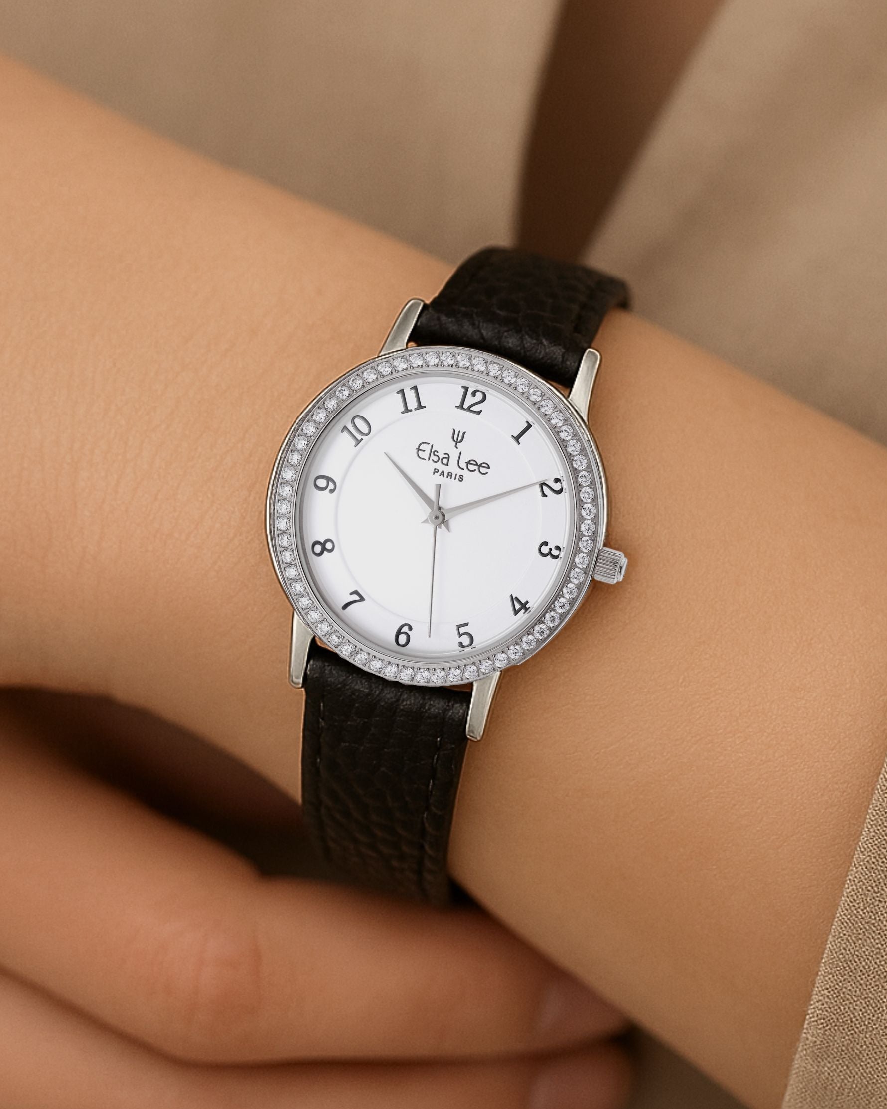 Montre Elsa Lee – Nina | Cadran Nacré Blanc & Bracelet Cuir Noir