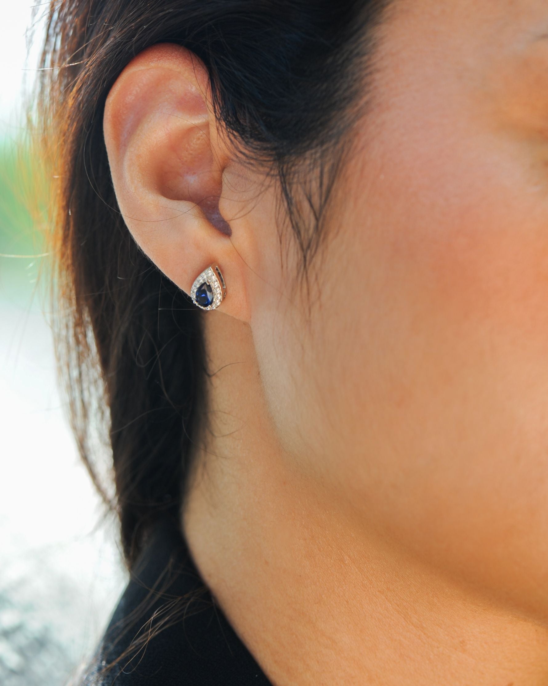 Puces d'oreilles Saphir Marine