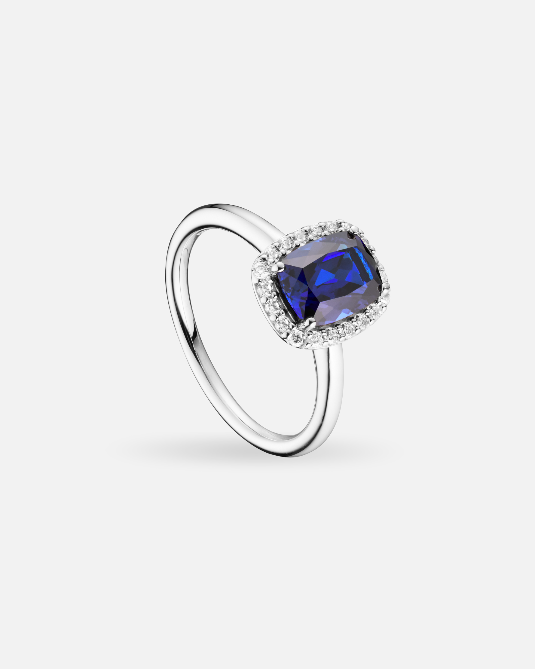 Traditional Sapphire Ring – 925 Silver, Emerald Cut