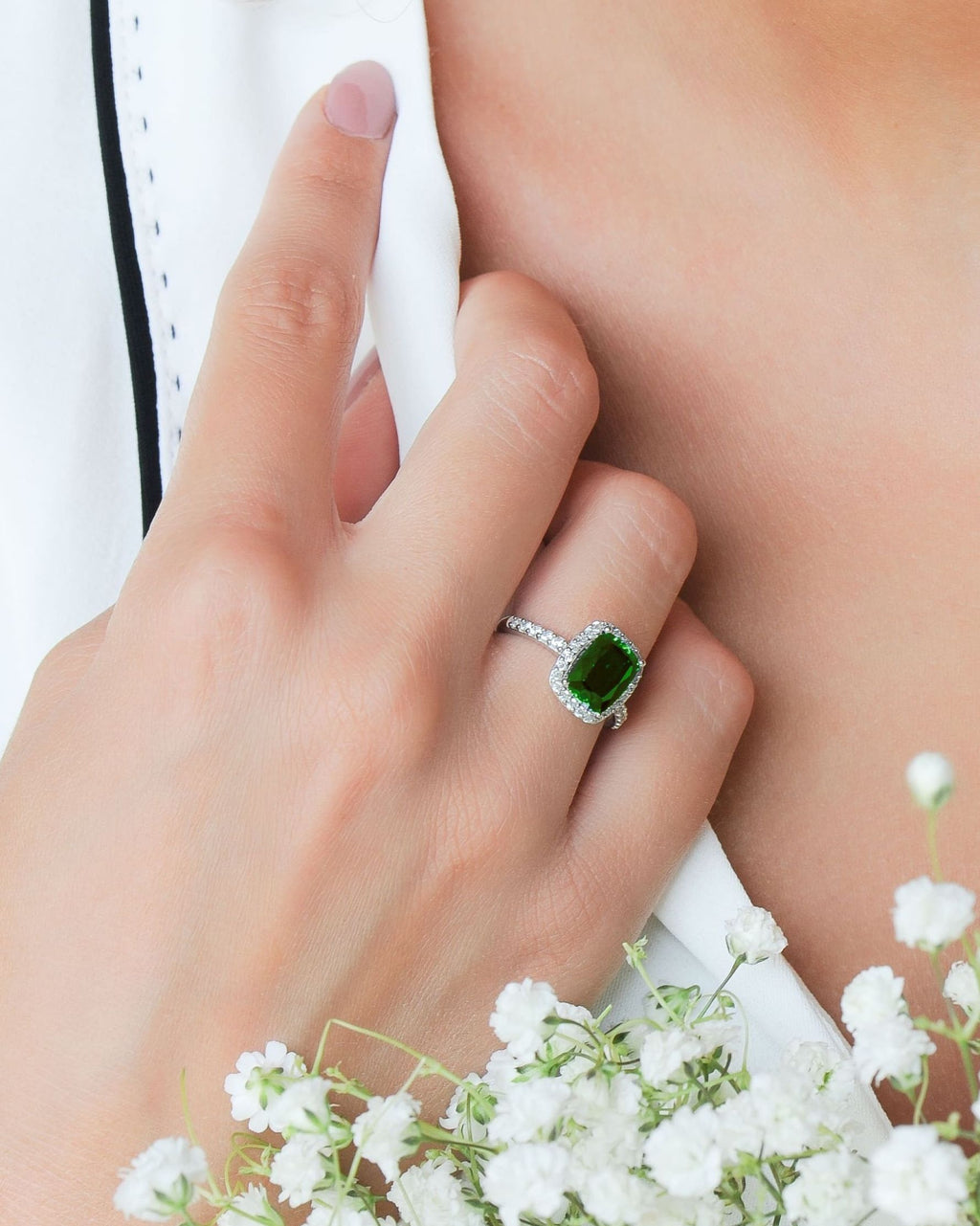 Tradition Emerald Ring – 925 Silver