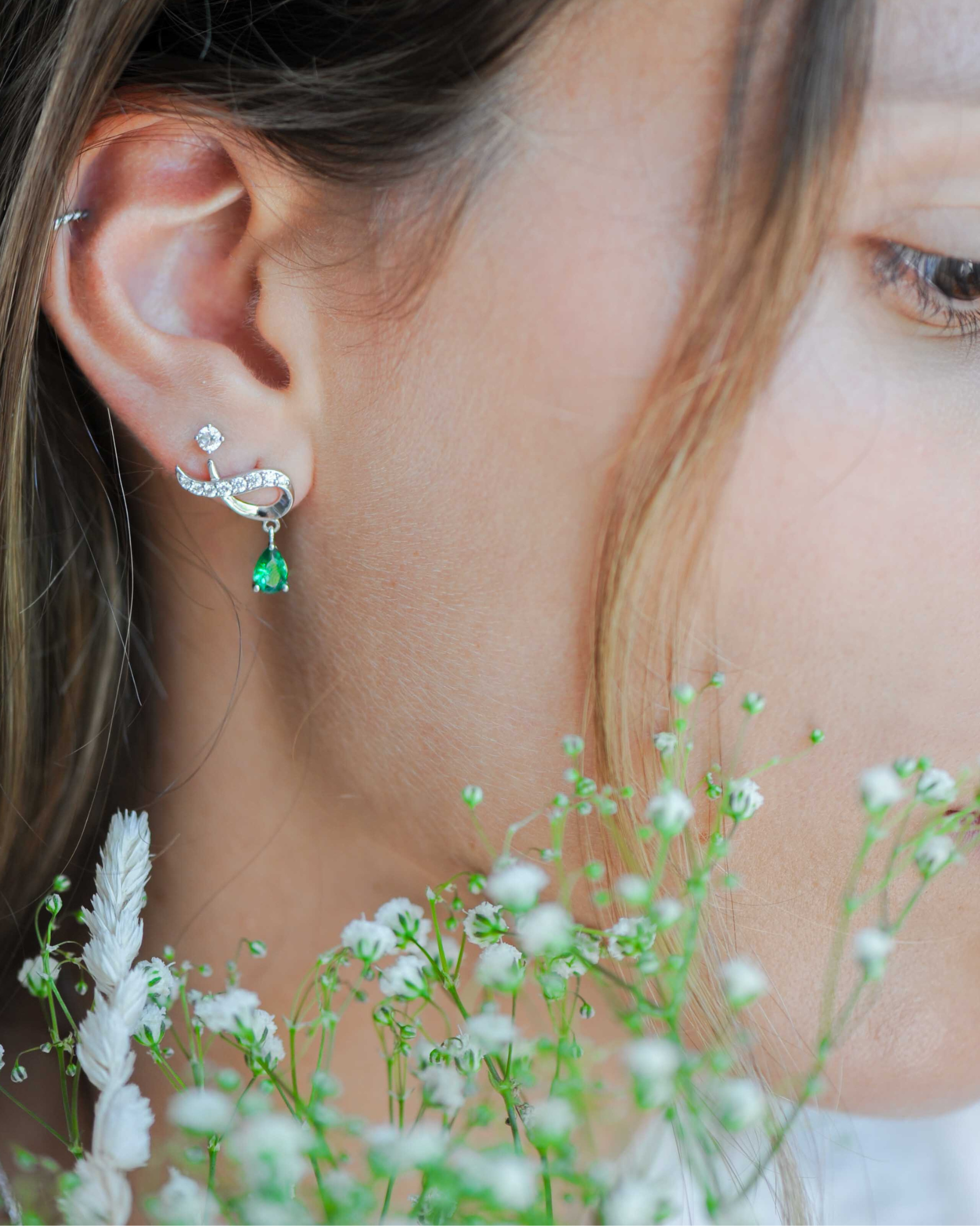 Boucles d'oreilles pendantes Emeraude