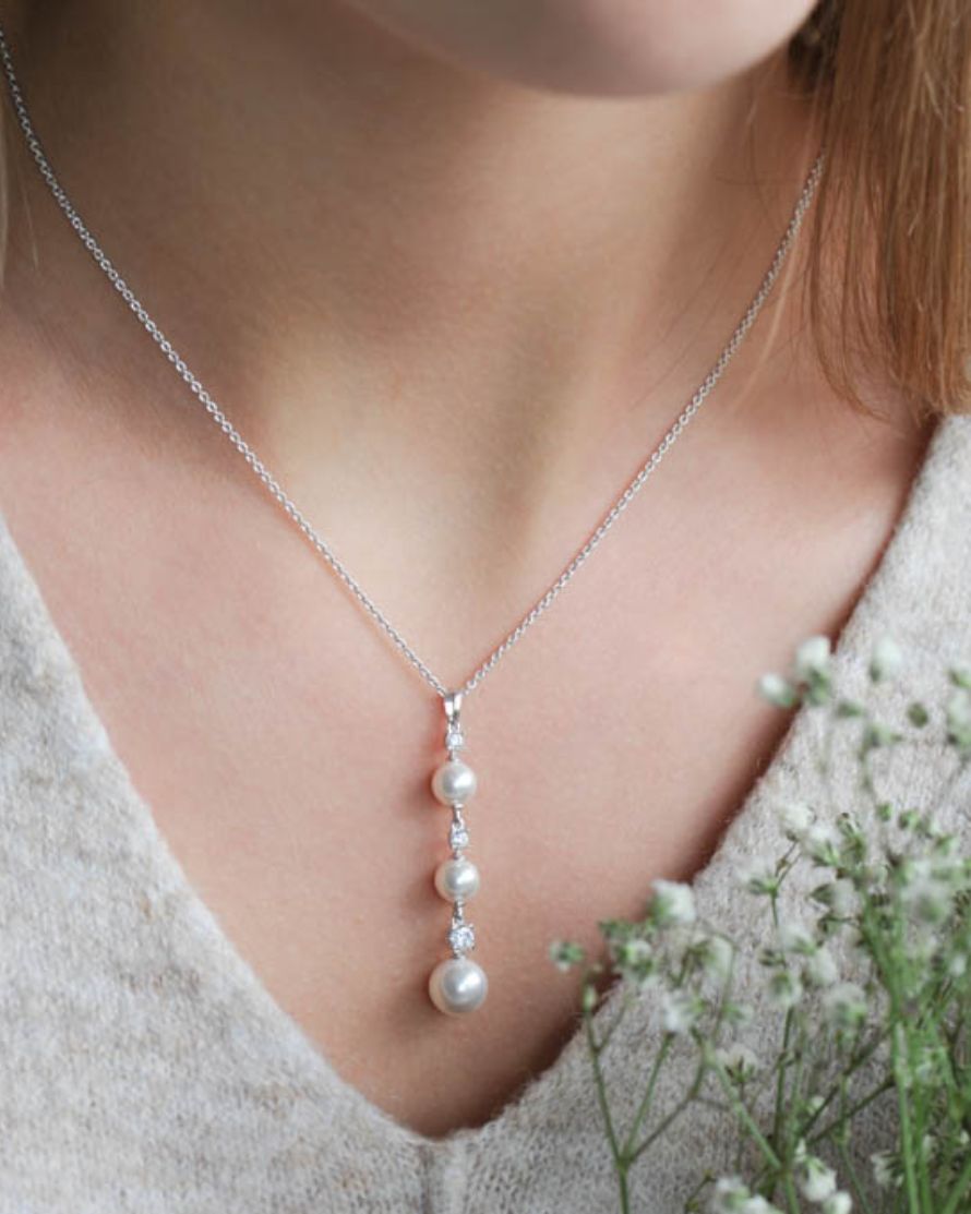 collier pendentif perle Pureté