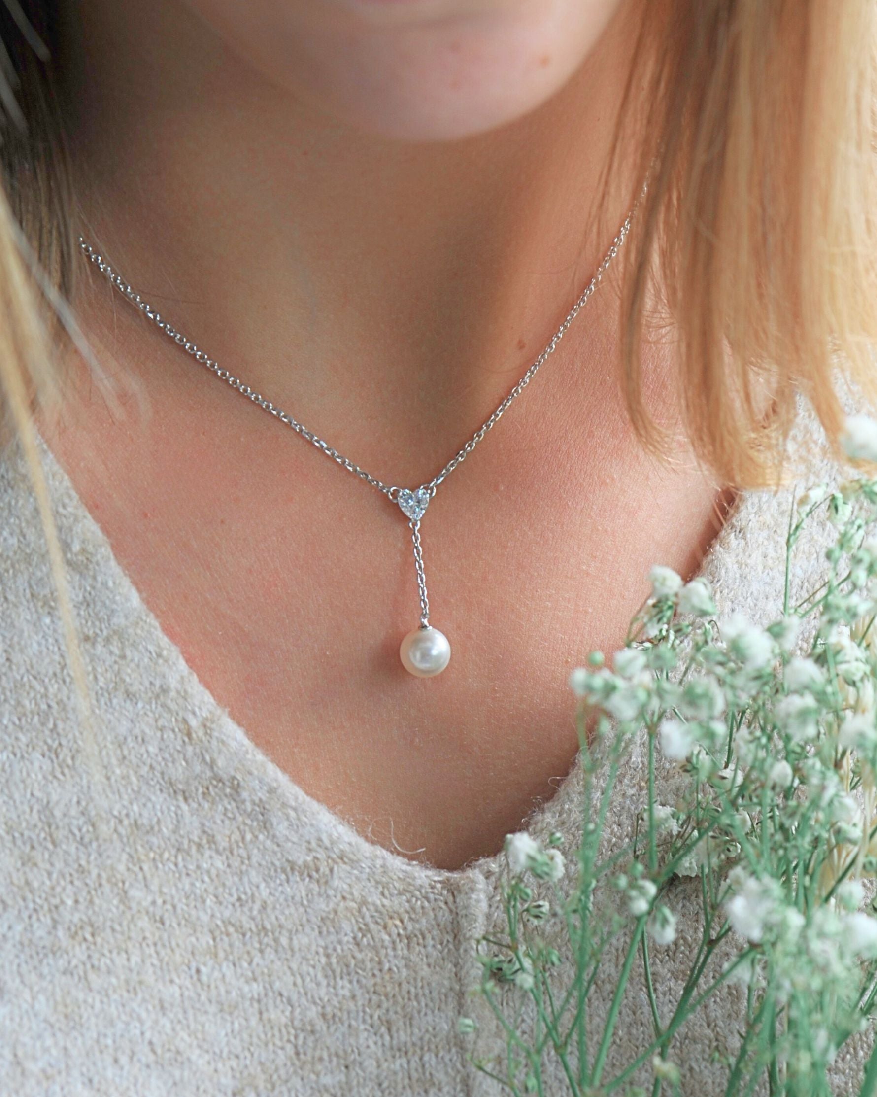 Collier perle blanche Pureté