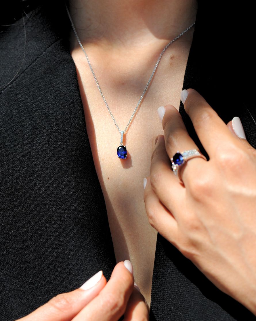 Traditional Sapphire Necklace – 925 Silver