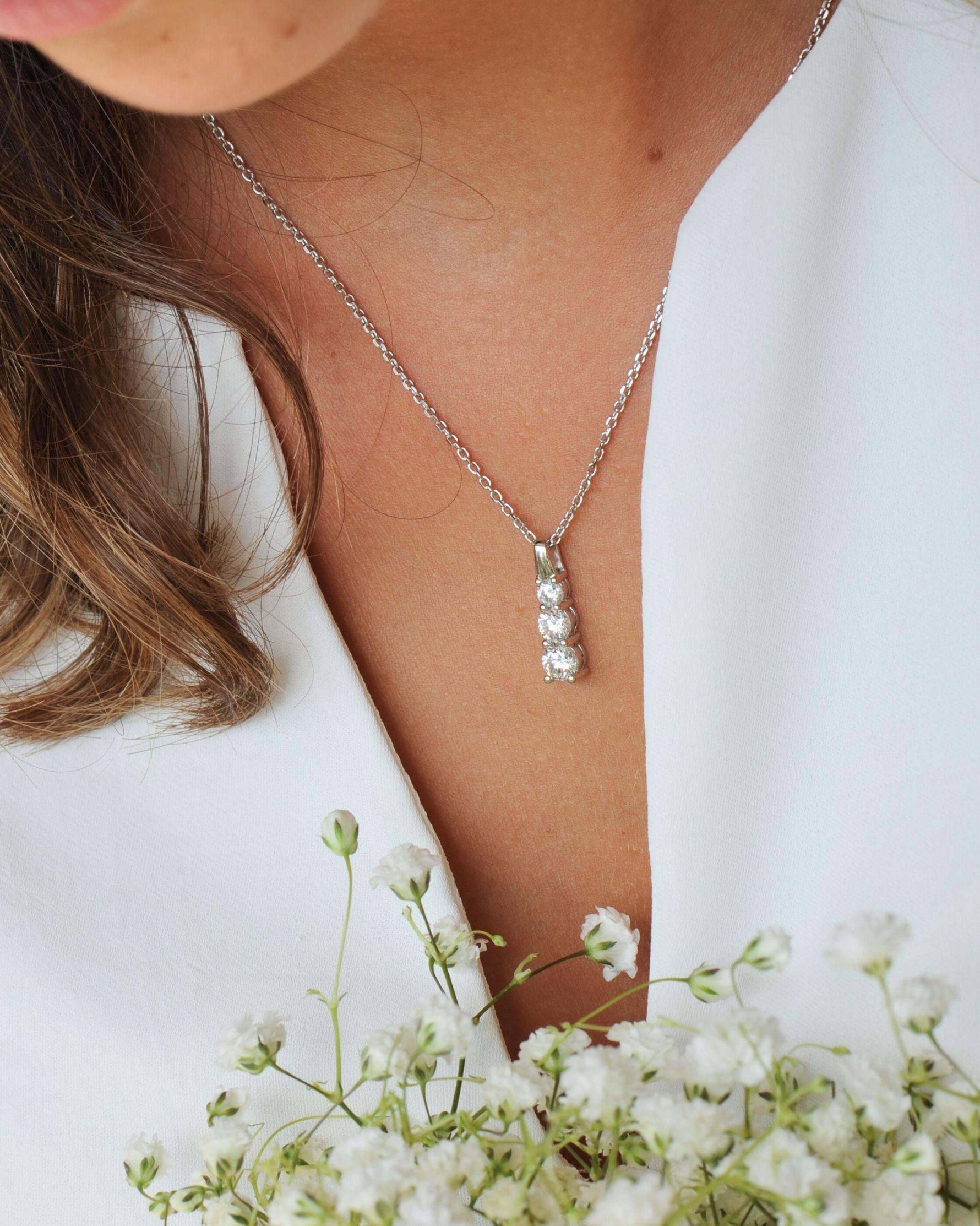 Tradition Necklace – 925 Silver, 3 Brilliant Zirconia Pendant