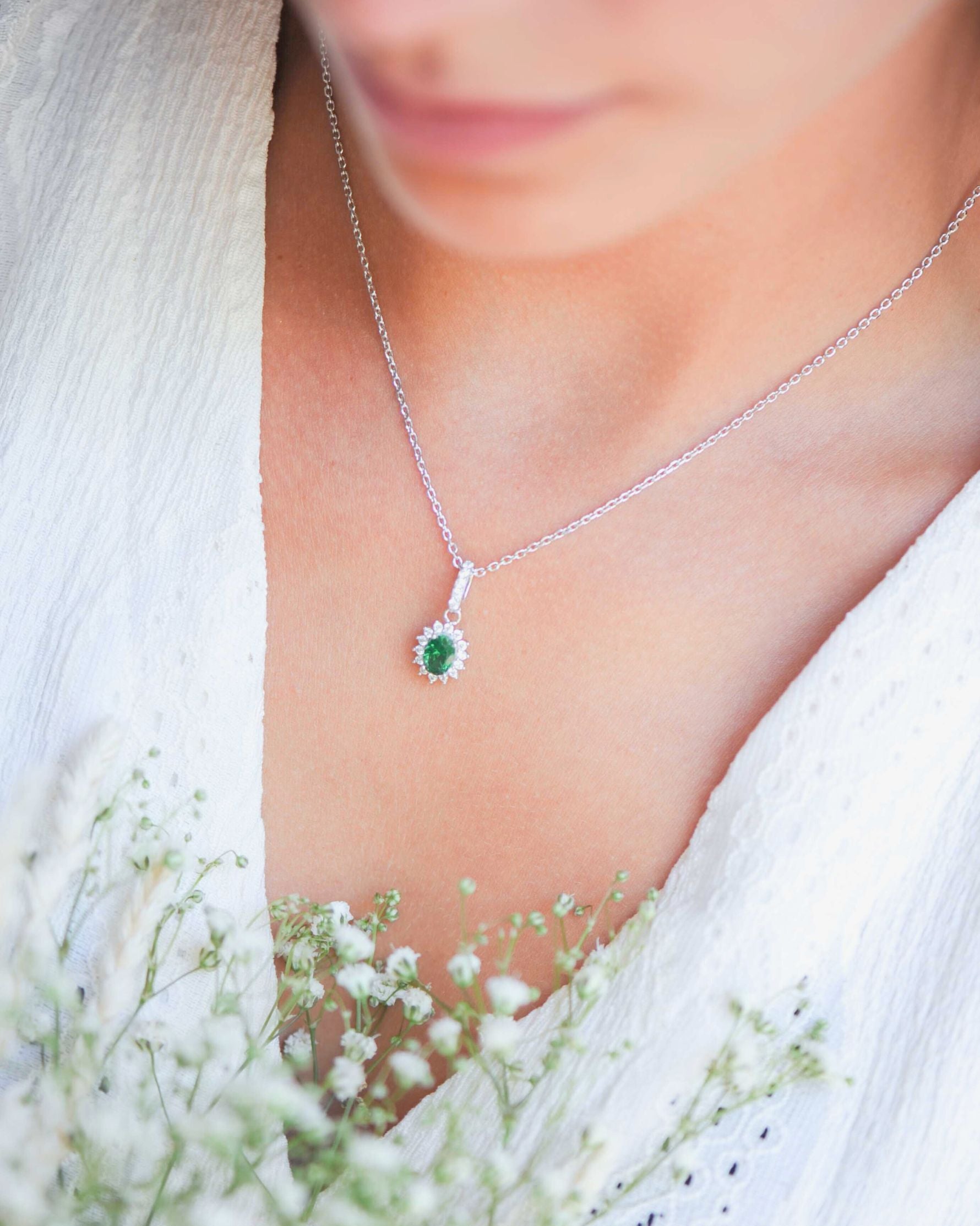 Collier Tradition Émeraude en argent 925