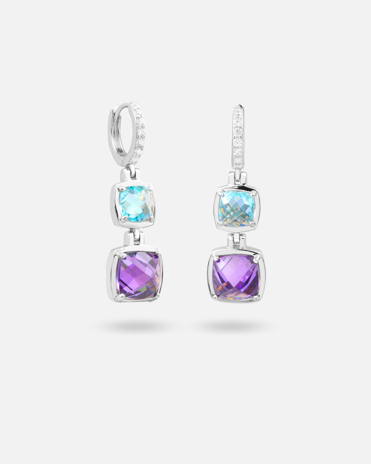 Escapade dangling hoop earrings