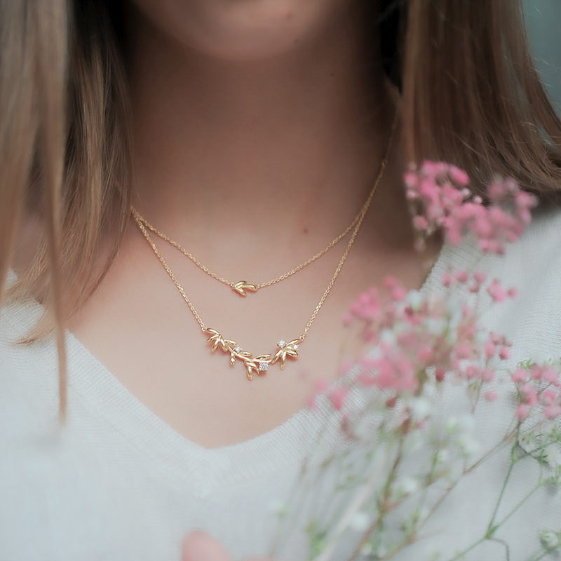 Collier couronne de laurier en argent doré à l'or fin