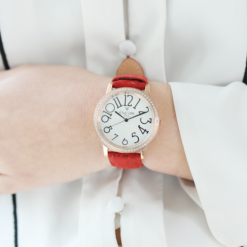 montre bracelet cuir rouge